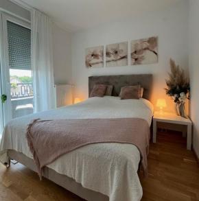 Omnia LUX